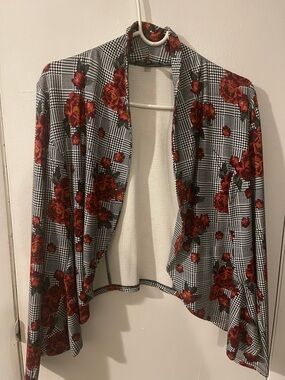 torrid Black & White Glen Plaid Cardigan with Red Rose Print